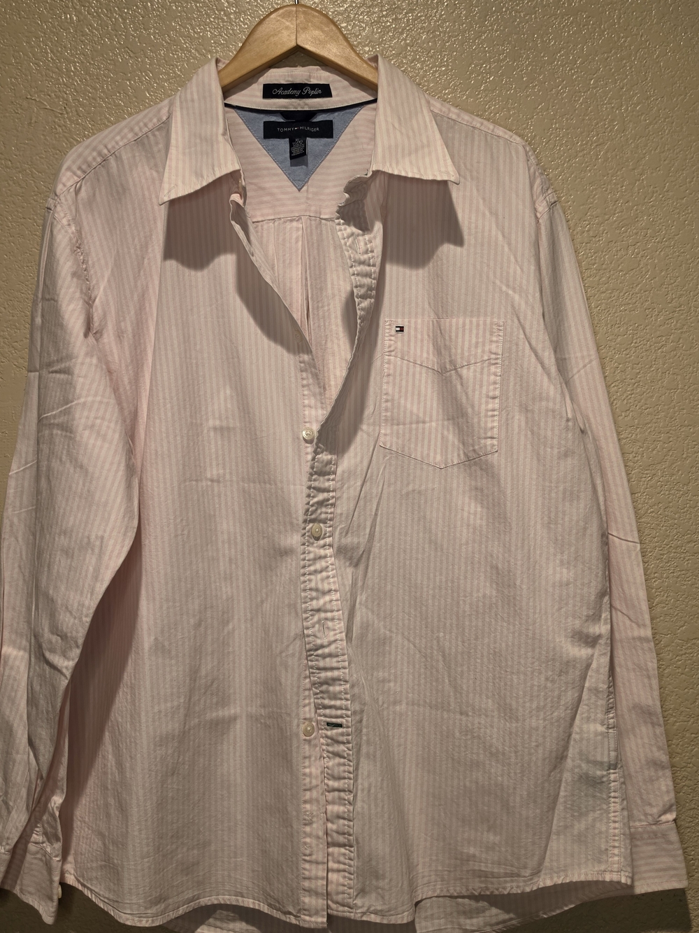 Tommy Hilfiger Men’s Light Pink Striped Button-Down Shirt